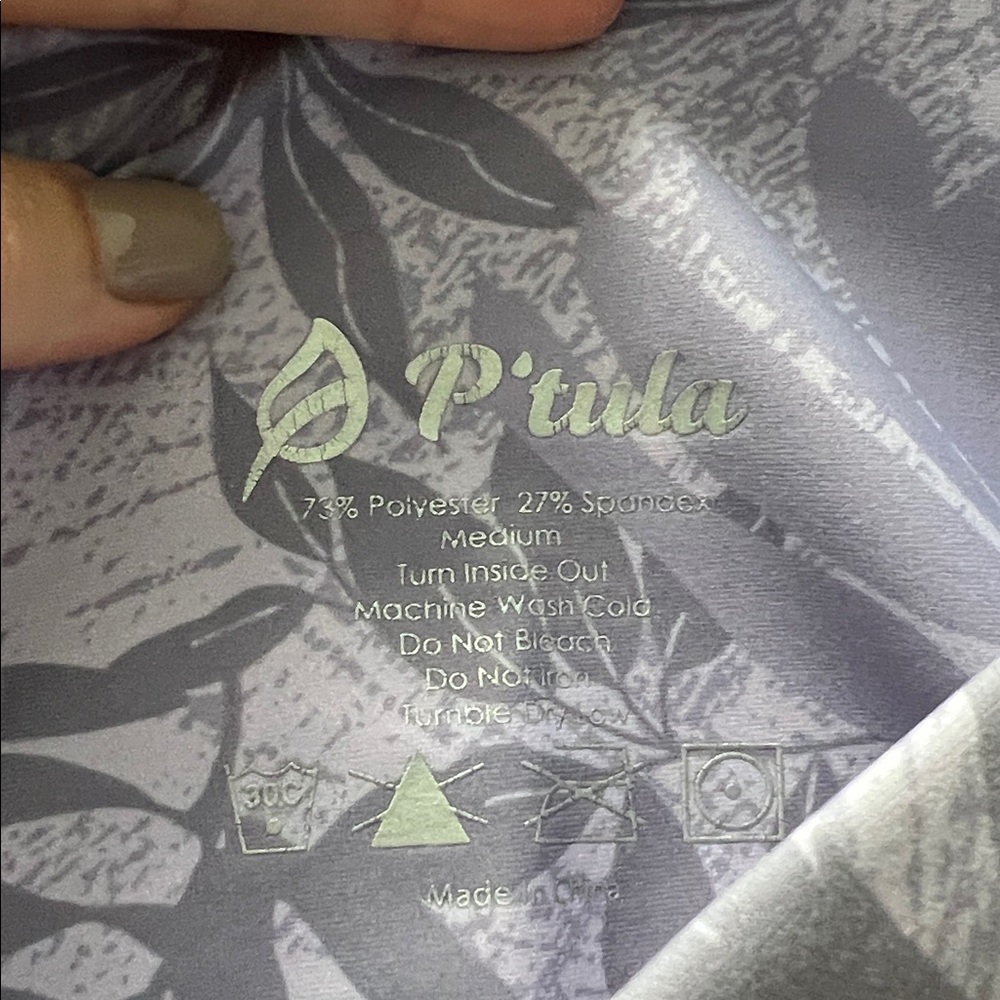 P'tula purple  Leaf Pattern Fabric